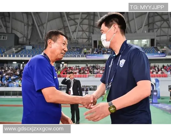 中国足球主帅谈归化球员计划暂时不扩展 将着眼于本土球员发展